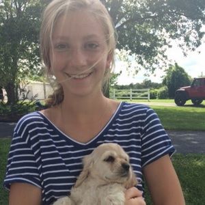 Meet your Posher, Lauren